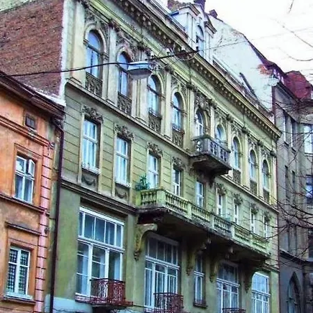 Apartment Апартаменти Навпроти Оперного Театру